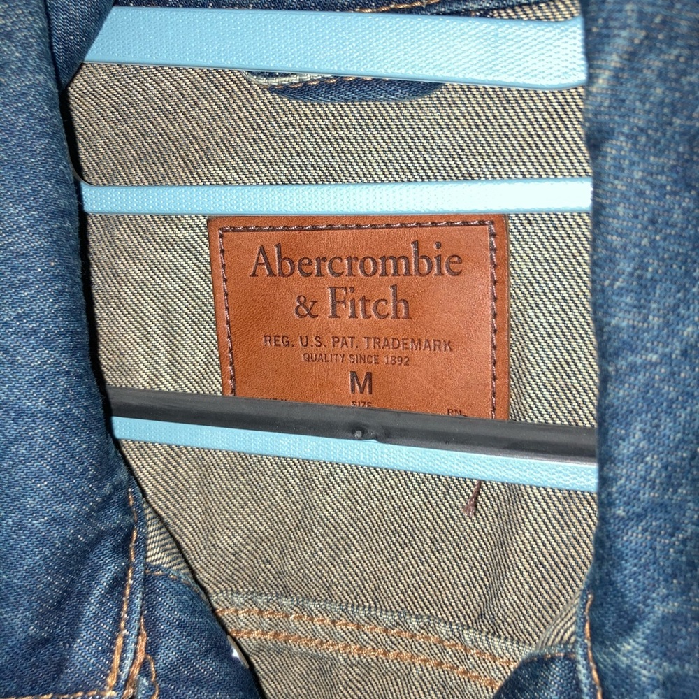 Jean Jacket - Picture 2 of 3